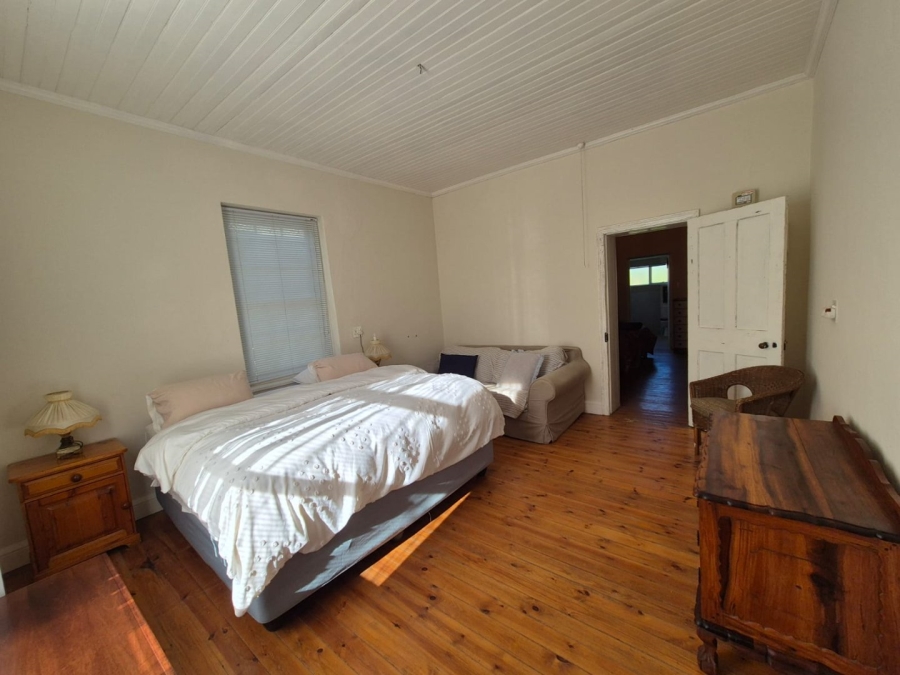 4 Bedroom Property for Sale in Albertinia Western Cape